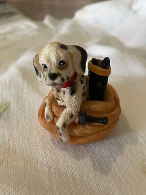 Small Dog Figurine in Tan Basket with Black Boot firehouse Dalmatian